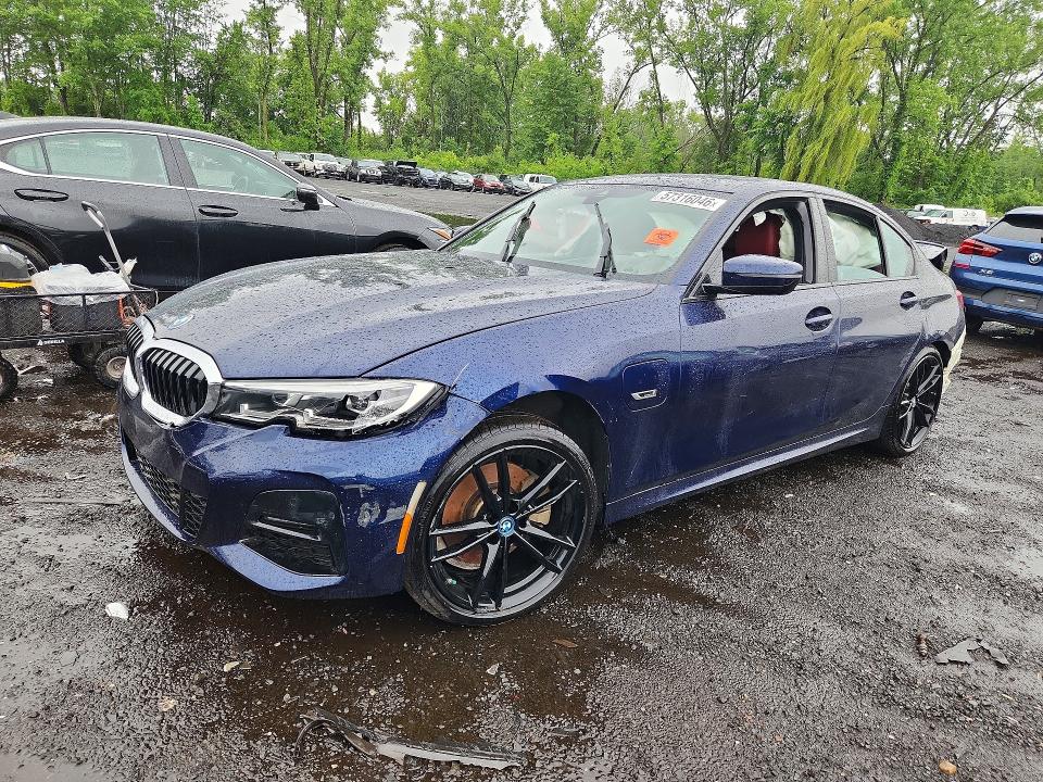 2022 Bmw 330xe მანქანა იყიდება აუქციონზე, vin: WBA5P9C04NFM09489, აუქციონის ნომერი: 57316046