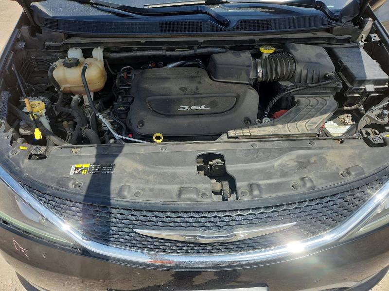56236476 :رقم المزاد ، 2C4RC1GG5HR533647 vin ، 2017 Chrysler Pacifica مزاد بيع