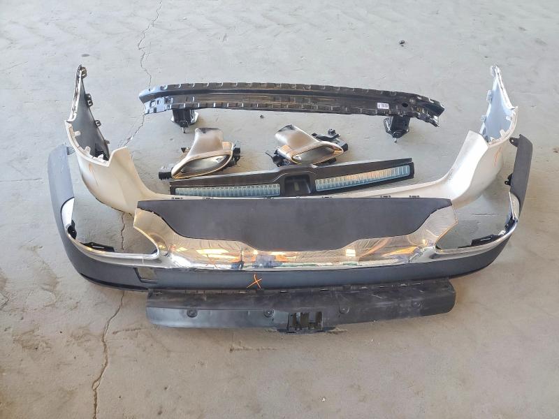 57628656 :رقم المزاد ، WDC0G4JB7JV083721 vin ، 2018 Mercedes-benz Glc مزاد بيع