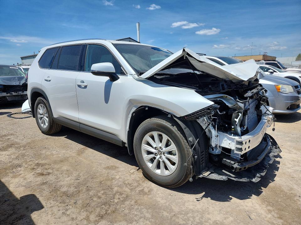 2026 Toyota Grand Highlander მანქანა იყიდება აუქციონზე, vin: 5TDAAAB54TS122751, აუქციონის ნომერი: 54656476
