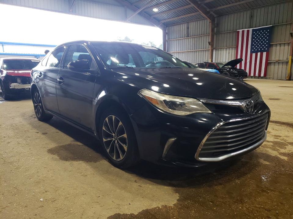 Aukcja sprzedaży 2018 Toyota Avalon, vin: 4T1BK1EB6JU286302, numer aukcji: 55748046