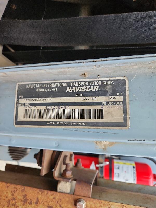 Продаж на аукціоні авто 2001 International 4900, vin: 1HTSDAAN01H293935, номер лоту: 55910376