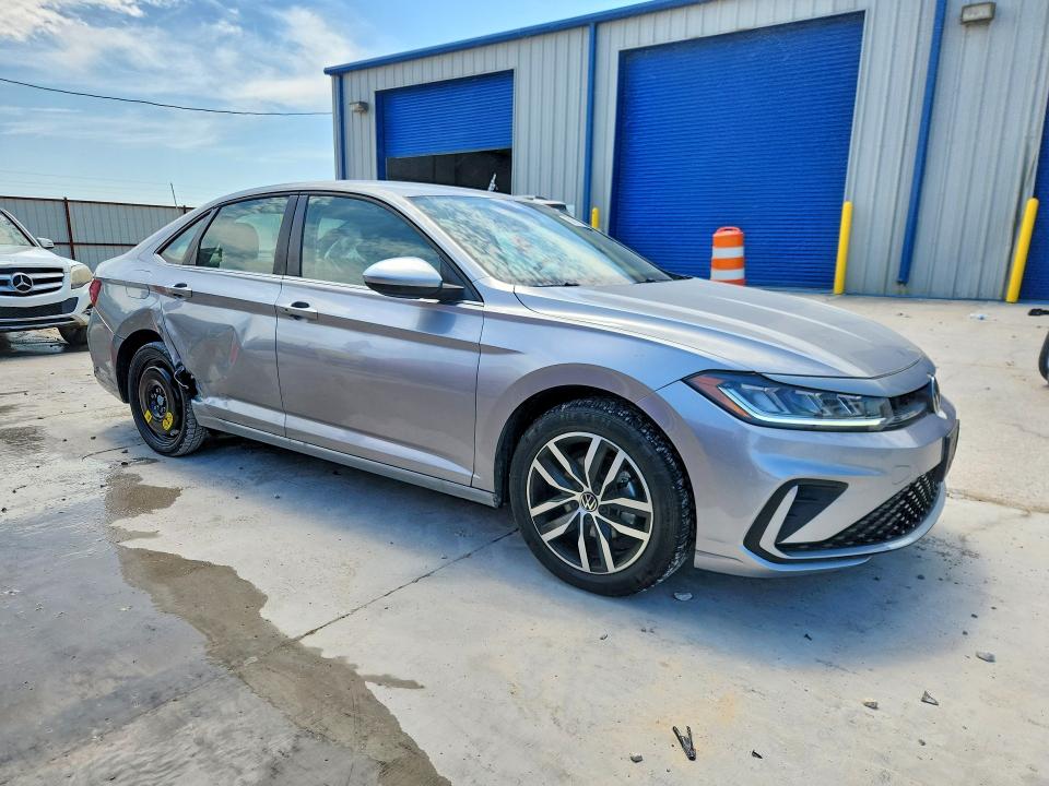 Продаж на аукціоні авто 2025 Volkswagen Jetta, vin: 3VWEX7BU2SM031256, номер лоту: 58983196