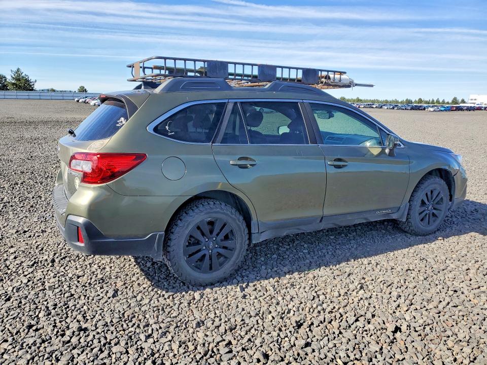 2018 Subaru Outback მანქანა იყიდება აუქციონზე, vin: 4S4BSAFC4J3245017, აუქციონის ნომერი: 51641336