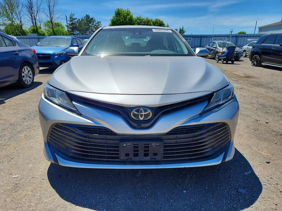 2019 Toyota Camry მანქანა იყიდება აუქციონზე, vin: 4T1B11HK9KU717490, აუქციონის ნომერი: 55905246