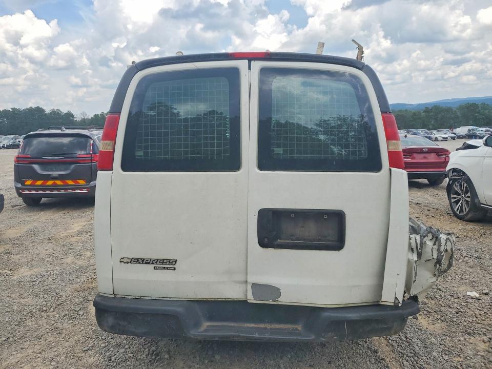 2013 Chevrolet Express G1500 მანქანა იყიდება აუქციონზე, vin: 1GCSGAFX3D1102567, აუქციონის ნომერი: 57114146