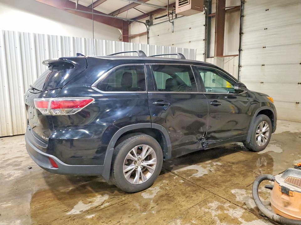 Продажа на аукционе авто 2015 Toyota Highlander, vin: 5TDJKRFH7FS201576, номер лота: 56820016