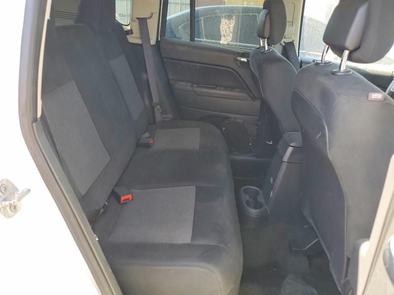 2016 Jeep Compass მანქანა იყიდება აუქციონზე, vin: 1C4NJCBAXGD665534, აუქციონის ნომერი: 55104676