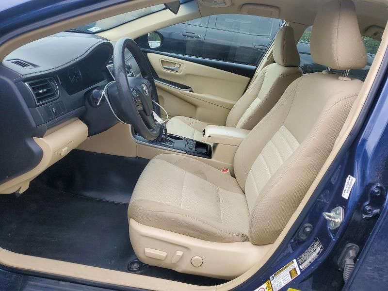 2015 Toyota Camry Hybrid მანქანა იყიდება აუქციონზე, vin: 4T1BD1FK0FU162560, აუქციონის ნომერი: 57462856