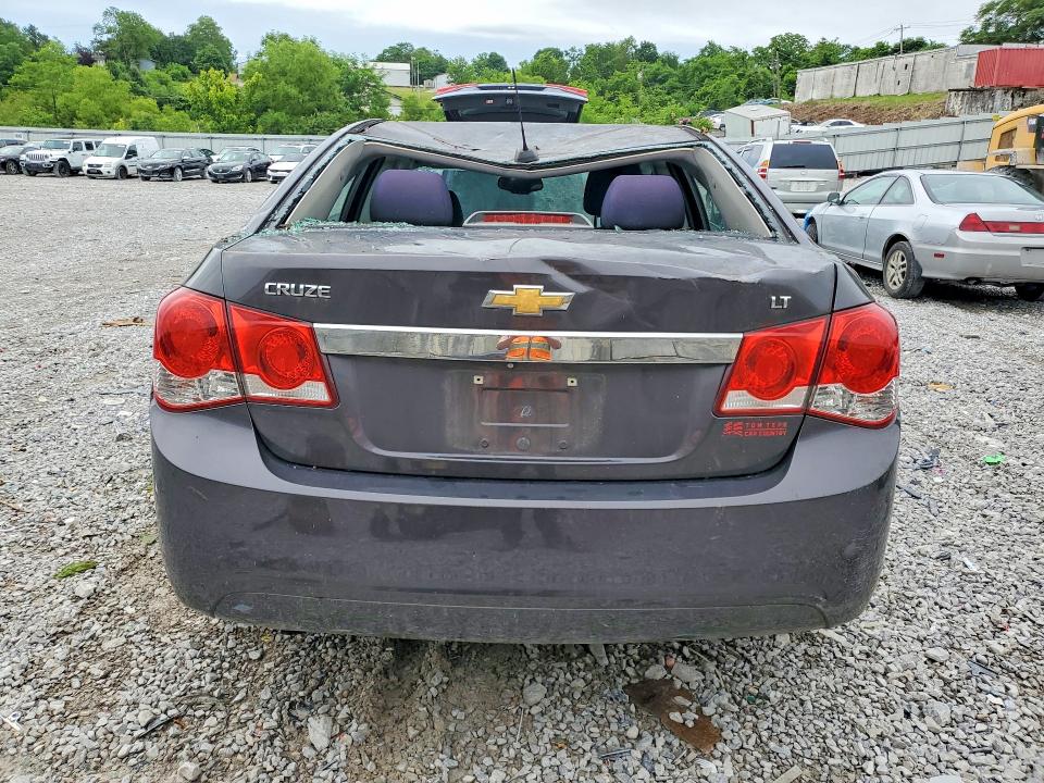 56975646 :رقم المزاد ، 1G1PC5SB2F7208150 vin ، 2015 Chevrolet Cruze مزاد بيع