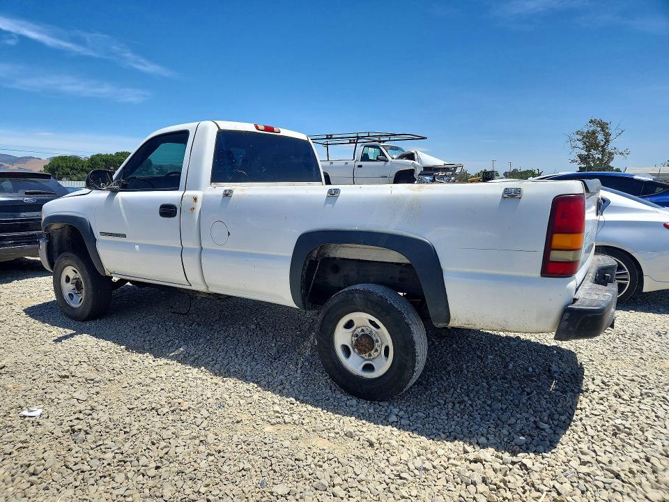 56650106 :رقم المزاد ، 1GTHC24U46E148229 vin ، 2006 Gmc Sierra 2500 Hd Denal مزاد بيع