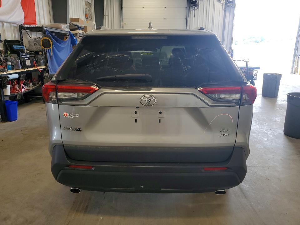 Продажа на аукционе авто 2021 Toyota Rav4, vin: 2T3R1RFV3MC183215, номер лота: 56193526