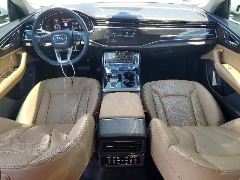 55514146 :رقم المزاد ، WA1EVAF18LD007590 vin ، 2020 Audi Q8 مزاد بيع