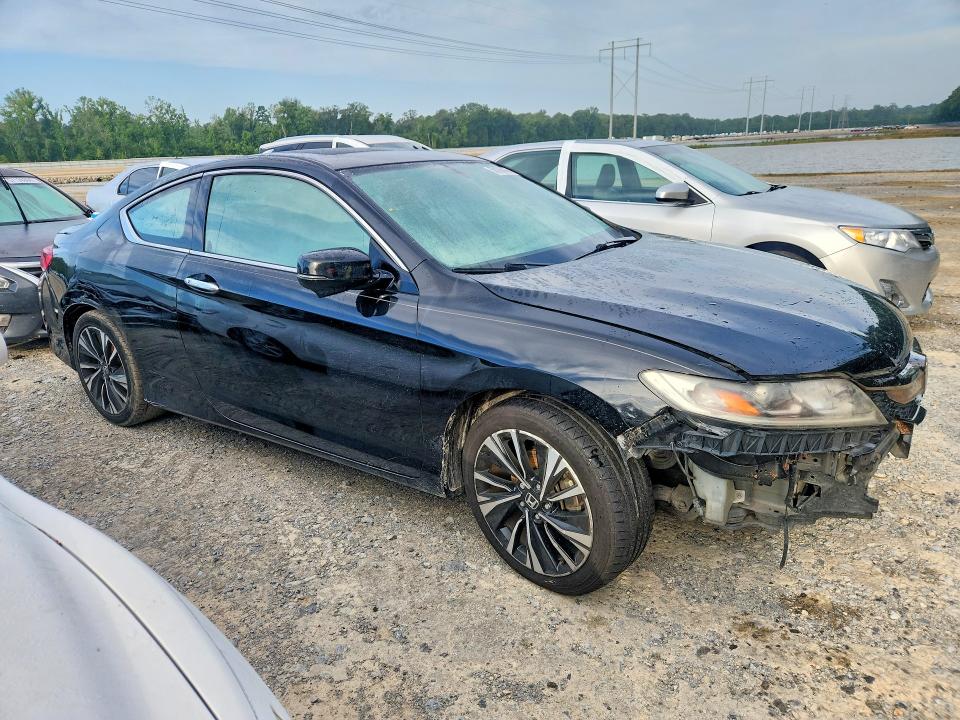 58196476 :رقم المزاد ، 1HGCT1B83GA006426 vin ، 2016 Honda Accord مزاد بيع