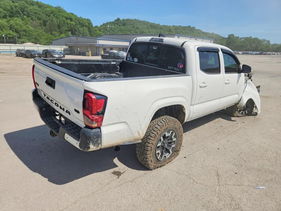 56093106 :رقم المزاد ، 3TMCZ5AN3LM366238 vin ، 2020 Toyota Tacoma مزاد بيع