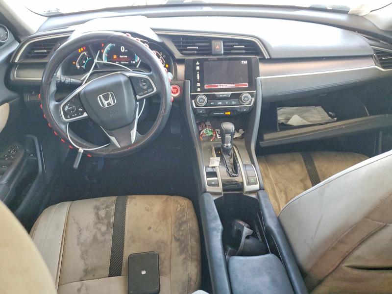 Продаж на аукціоні авто 2017 Honda Civic, vin: 2HGFC1F32HH647825, номер лоту: 58782576