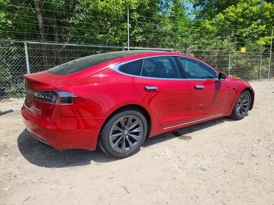 2019 Tesla Model S მანქანა იყიდება აუქციონზე, vin: 5YJSA1E26KF334267, აუქციონის ნომერი: 55670946