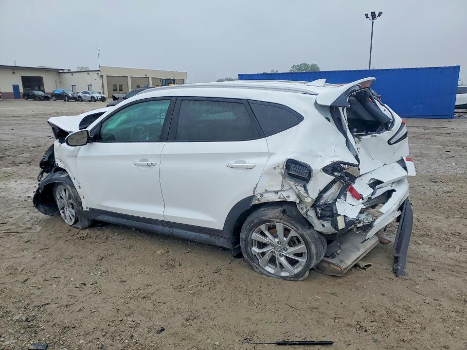 58110856 :رقم المزاد ، KM8J33A46KU895418 vin ، 2019 Hyundai Tucson مزاد بيع