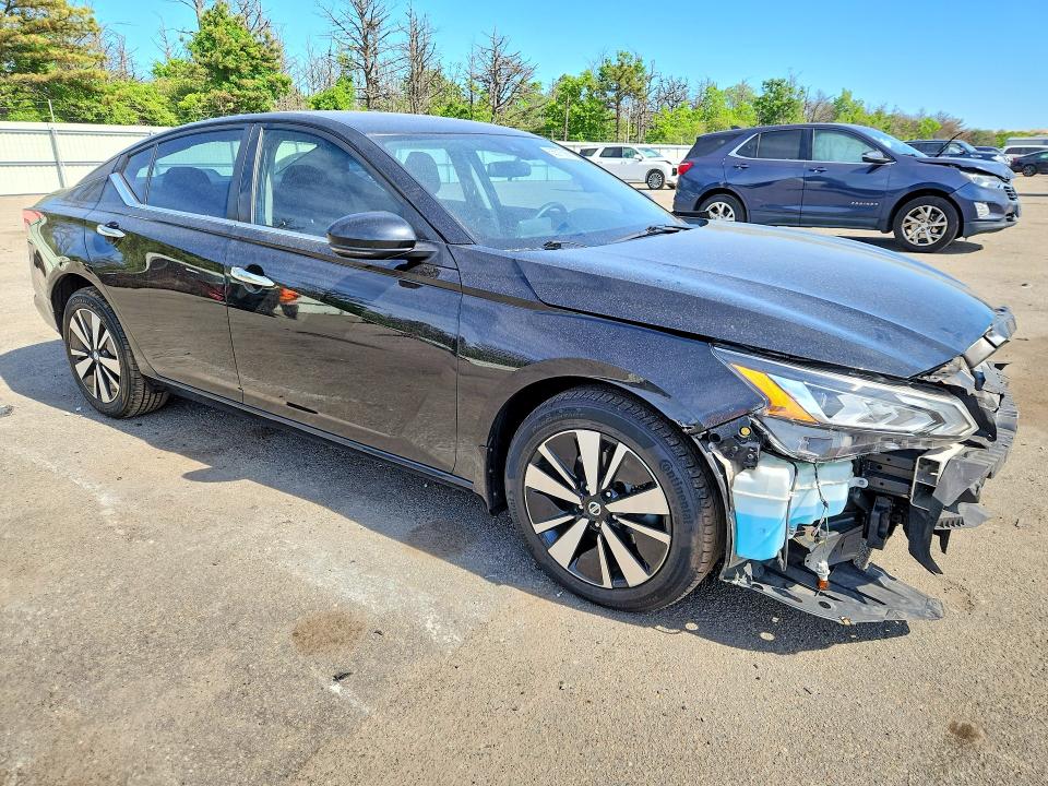 55576986 :رقم المزاد ، 1N4BL4DW5MN332732 vin ، 2021 Nissan Altima مزاد بيع