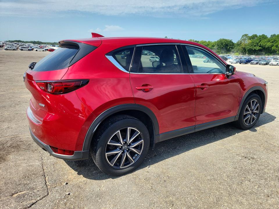 59540166 :رقم المزاد ، JM3KFADL3H0103305 vin ، 2017 Mazda Cx-5 مزاد بيع