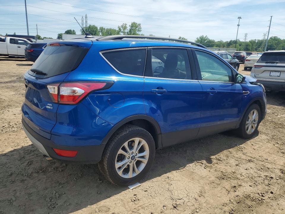 Продажа на аукционе авто 2018 Ford Escape, vin: 1FMCU9HD6JUB71368, номер лота: 55961316