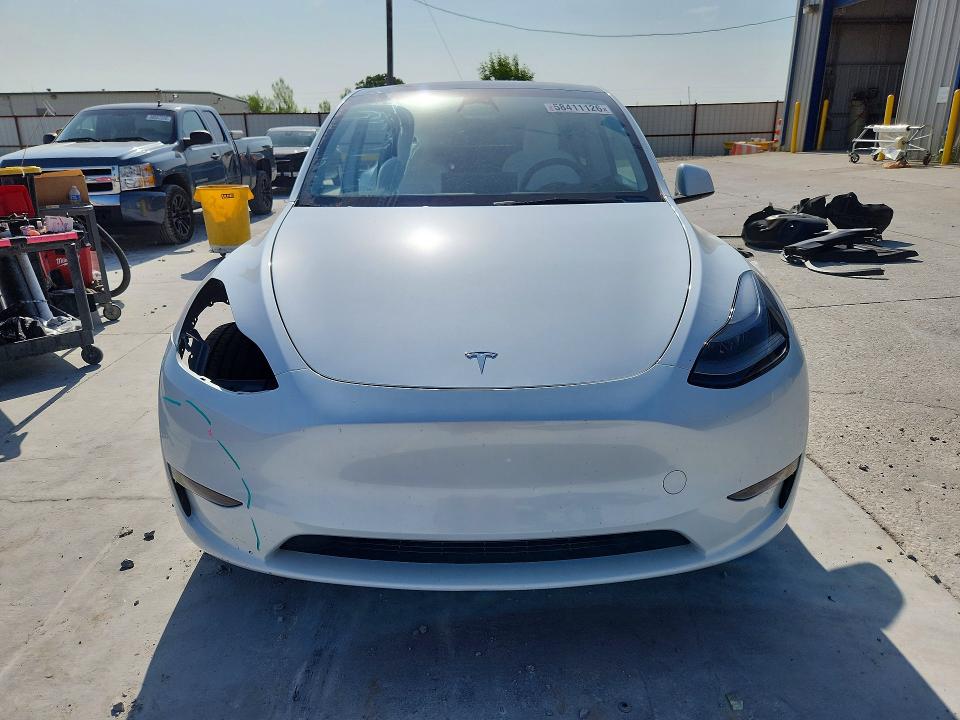 2023 Tesla Model Y მანქანა იყიდება აუქციონზე, vin: 7SAYGDEF2PF595872, აუქციონის ნომერი: 58411126