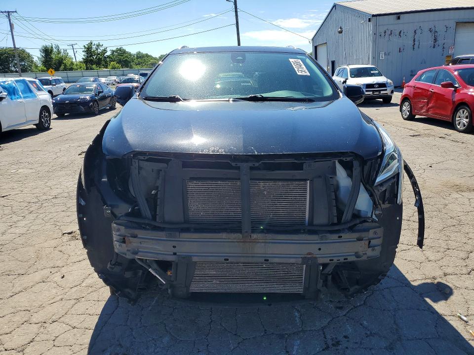 58104686 :رقم المزاد ، 1GYKNERS3HZ103684 vin ، 2017 Cadillac Xt5 مزاد بيع