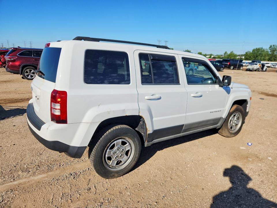 57748216 :رقم المزاد ، 1J4NF1GB2BD108918 vin ، 2011 Jeep Patriot مزاد بيع