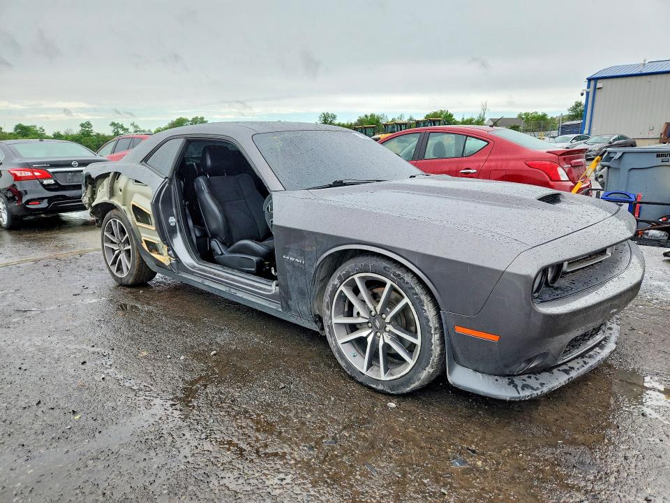 58067456 :رقم المزاد ، 2C3CDZBT4NH207124 vin ، 2022 Dodge Challenger مزاد بيع