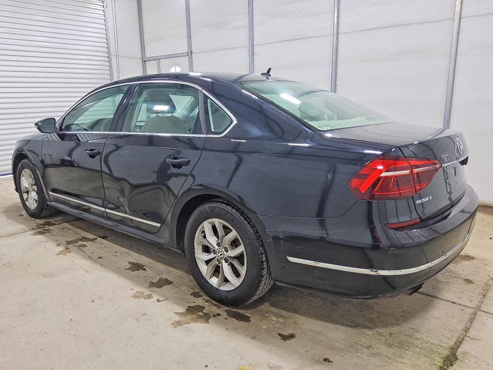 2017 Volkswagen Passat მანქანა იყიდება აუქციონზე, vin: 1VWAT7A39HC083075, აუქციონის ნომერი: 55353086