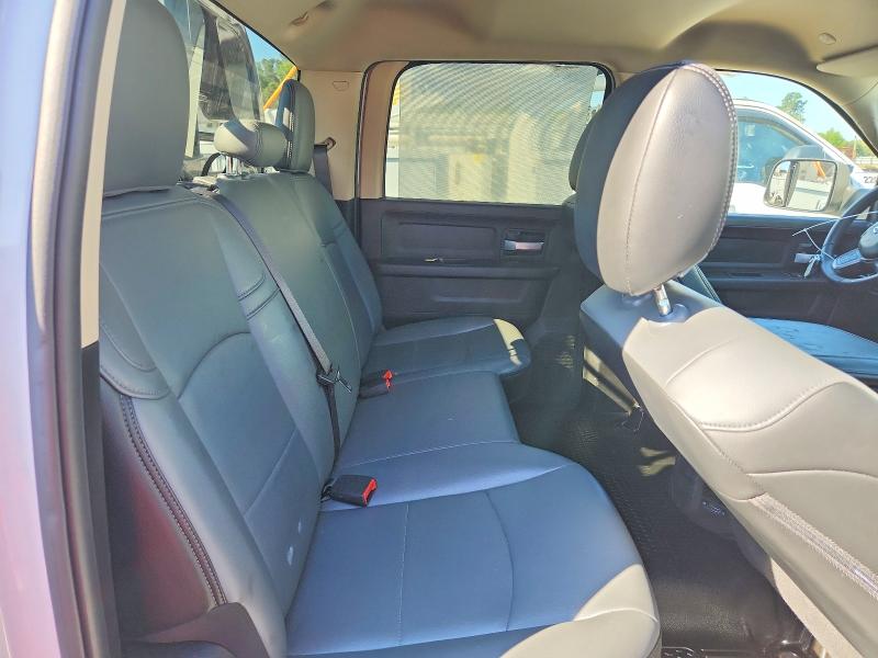 53397906 :رقم المزاد ، 3C7WRTCL6KG637306 vin ، 2019 Ram 3500 مزاد بيع