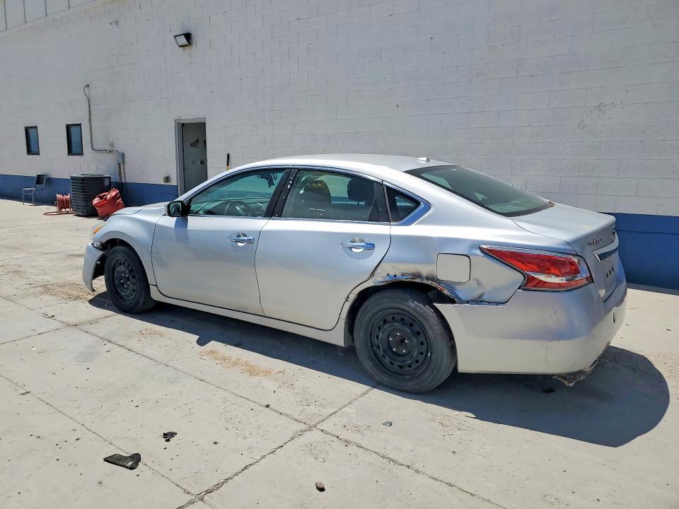 55712566 :رقم المزاد ، 1N4AL3AP1FN895685 vin ، 2015 Nissan Altima مزاد بيع
