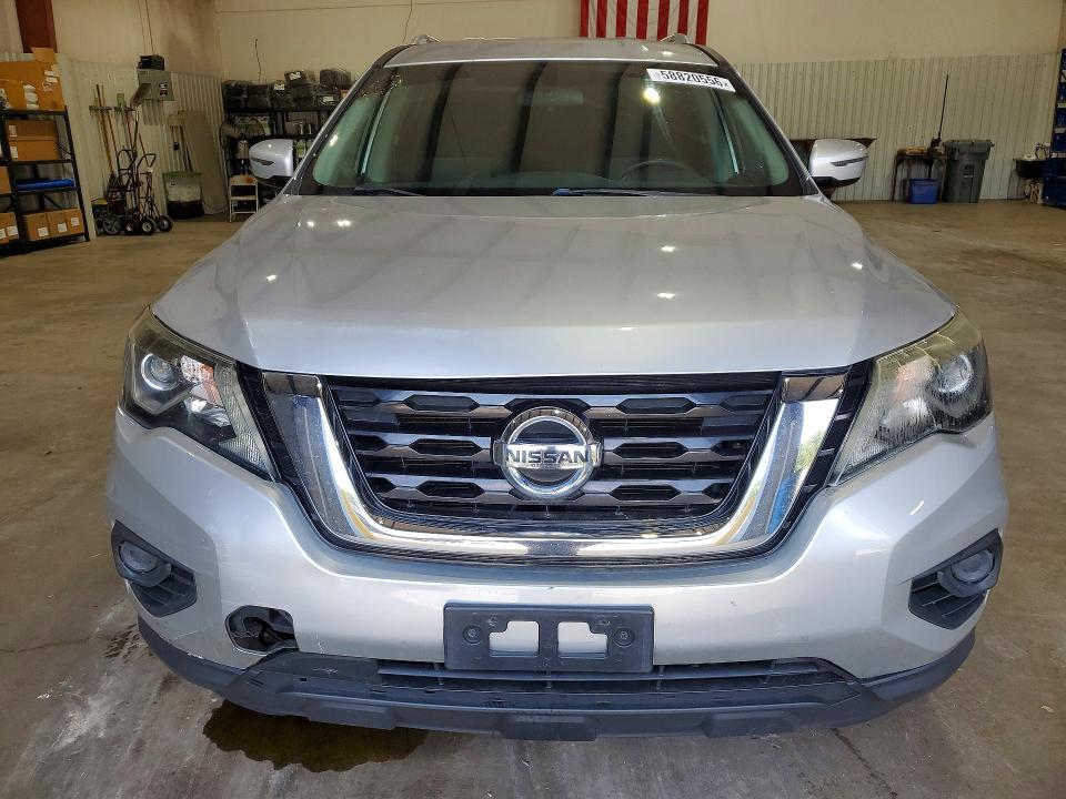 Продажа на аукционе авто 2017 Nissan Pathfinder, vin: 5N1DR2MN7HC656923, номер лота: 58820556