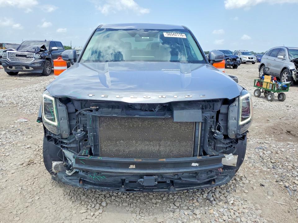 2020 Kia Telluride მანქანა იყიდება აუქციონზე, vin: 5XYP24HC8LG010580, აუქციონის ნომერი: 56542116