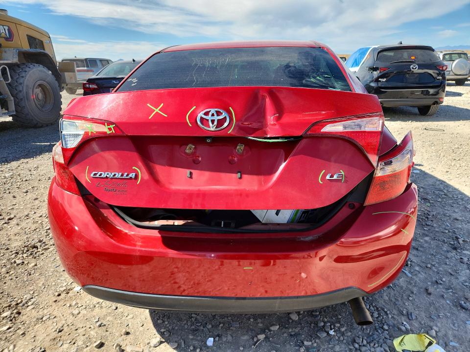 Продажа на аукционе авто 2018 Toyota Corolla, vin: 2T1BURHE2JC018430, номер лота: 55785026