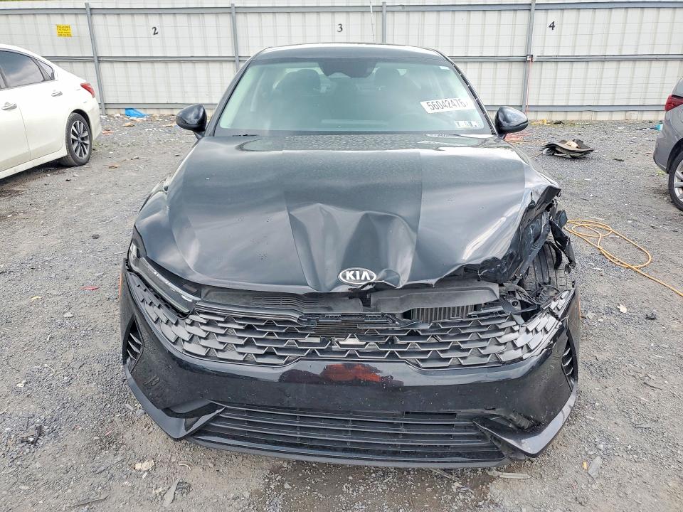 56042476 :رقم المزاد ، 5XXG14J25MG002060 vin ، 2021 Kia K5 مزاد بيع