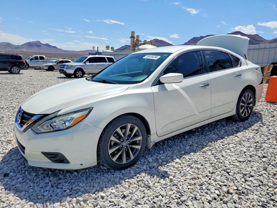 Auction sale of the 2017 Nissan Altima, vin: 1N4AL3AP0HC124214, lot number: 58489286