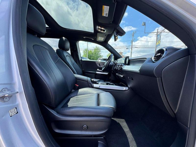 59381906 :رقم المزاد ، W1N4M4HB3MW092722 vin ، 2021 Mercedes-benz Glb مزاد بيع
