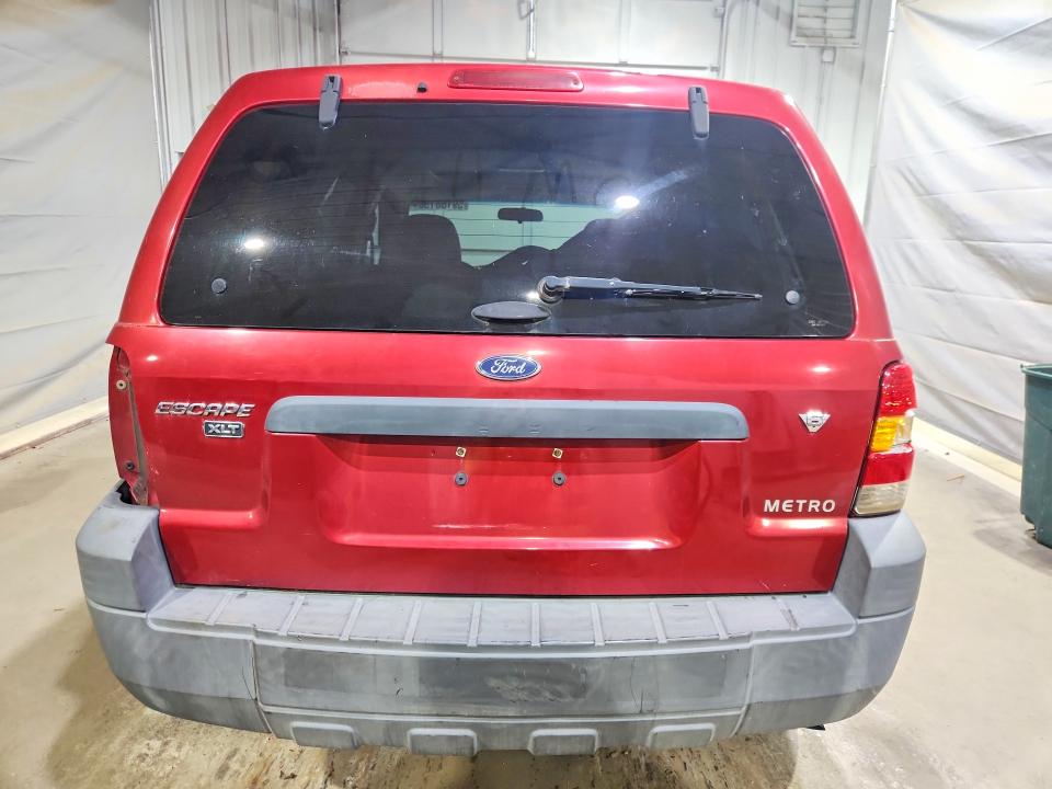 59186196 :رقم المزاد ، 1FMYU03117KA06489 vin ، 2007 Ford Escape مزاد بيع
