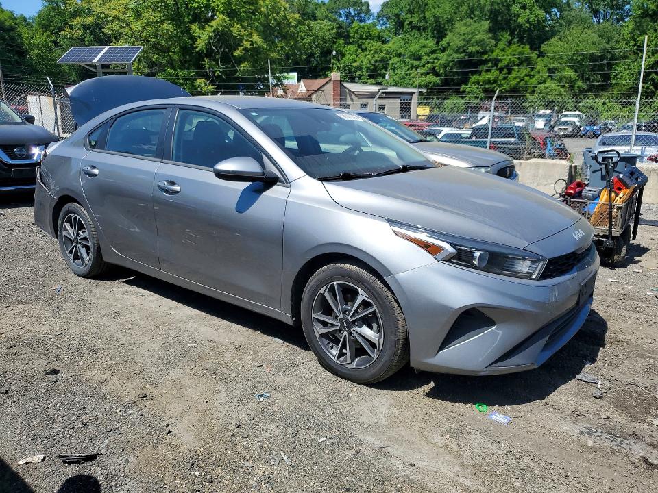 54443036 :رقم المزاد ، 3KPF24AD9NE446935 vin ، 2022 Kia Forte مزاد بيع