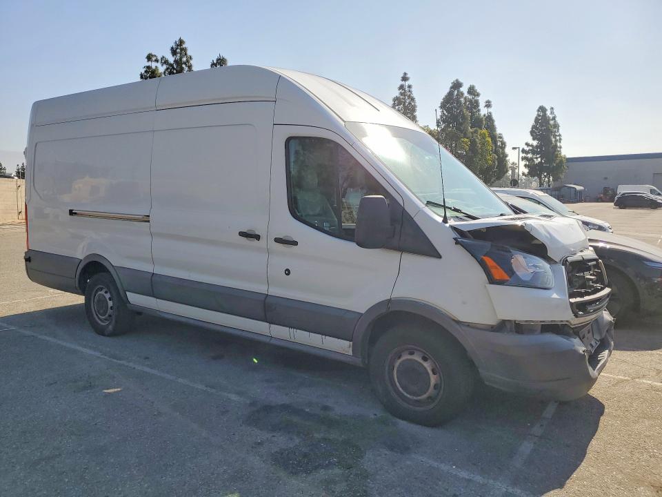 55468726 :رقم المزاد ، 1FTBW3XG4JKA23413 vin ، 2018 Ford Transit مزاد بيع