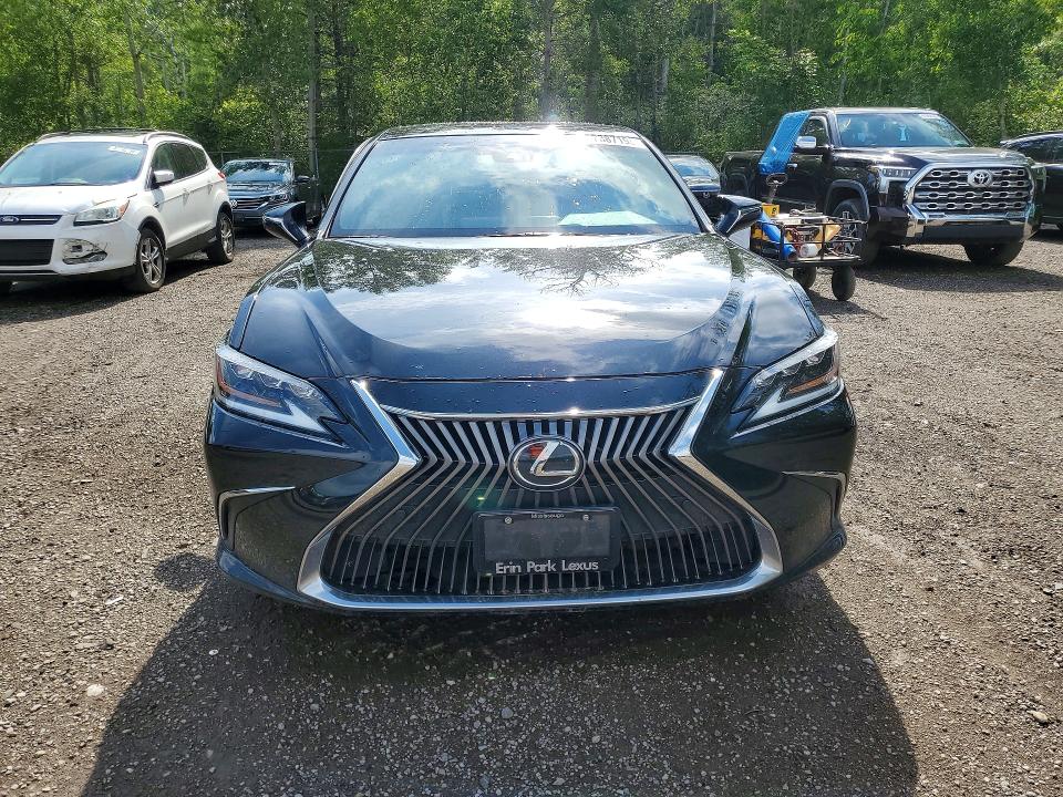 Продажа на аукционе авто 2019 Lexus Es, vin: 58ABZ1B1XKU032528, номер лота: 57387196