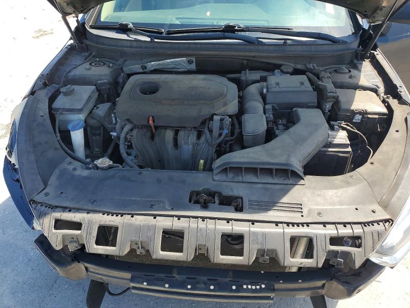 56313426 :رقم المزاد ، 5NPE24AF0JH621897 vin ، 2018 Hyundai Sonata مزاد بيع