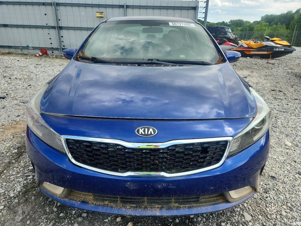 2018 Kia Forte მანქანა იყიდება აუქციონზე, vin: 3KPFL4A81JE208653, აუქციონის ნომერი: 55727406