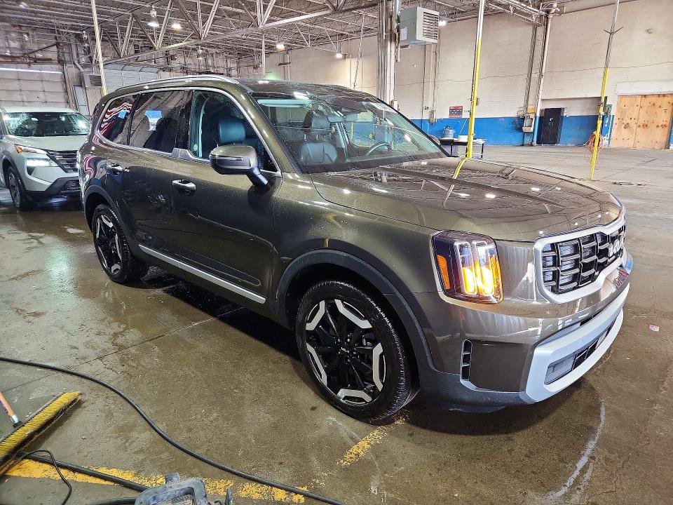 2025 Kia Telluride მანქანა იყიდება აუქციონზე, vin: 5XYP6DGC2SG689945, აუქციონის ნომერი: 85611325