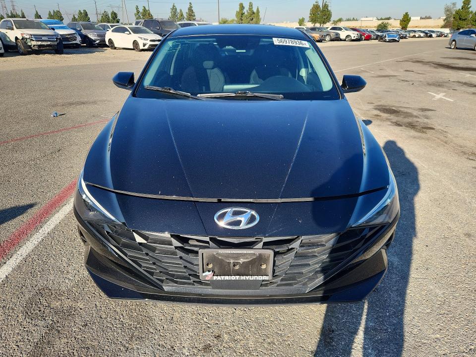 56978936 :رقم المزاد ، 5NPLS4AG3MH031536 vin ، 2021 Hyundai Elantra مزاد بيع