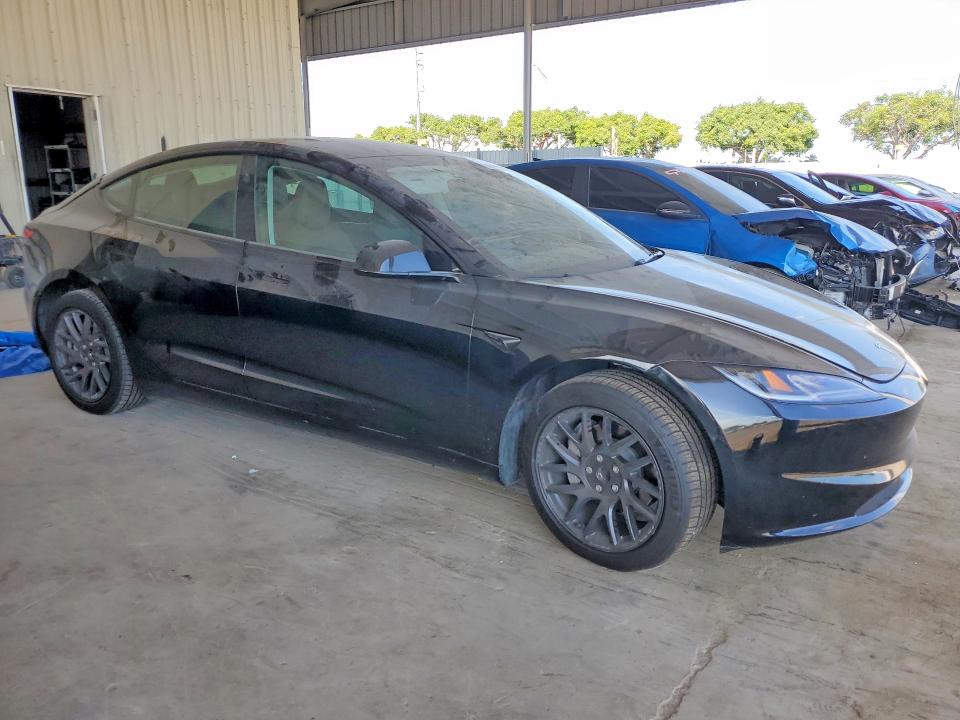 58129696 :رقم المزاد ، 5YJ3E1EA1RF825470 vin ، 2024 Tesla Model 3 مزاد بيع