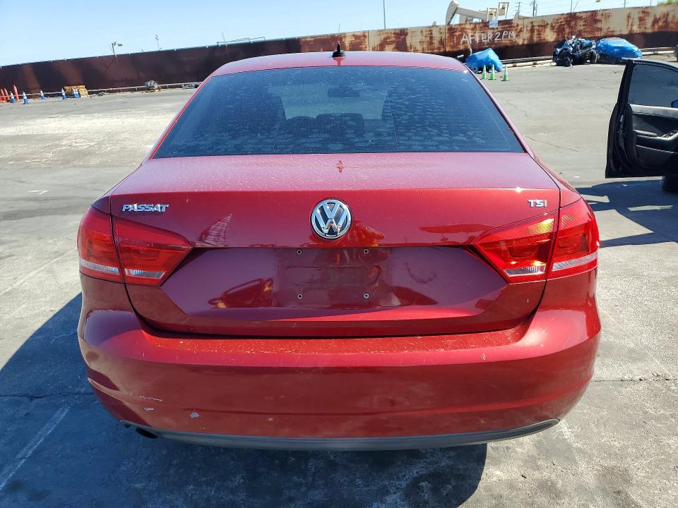Продажа на аукционе авто 2015 Volkswagen Passat, vin: 1VWAT7A30FC046347, номер лота: 55917576