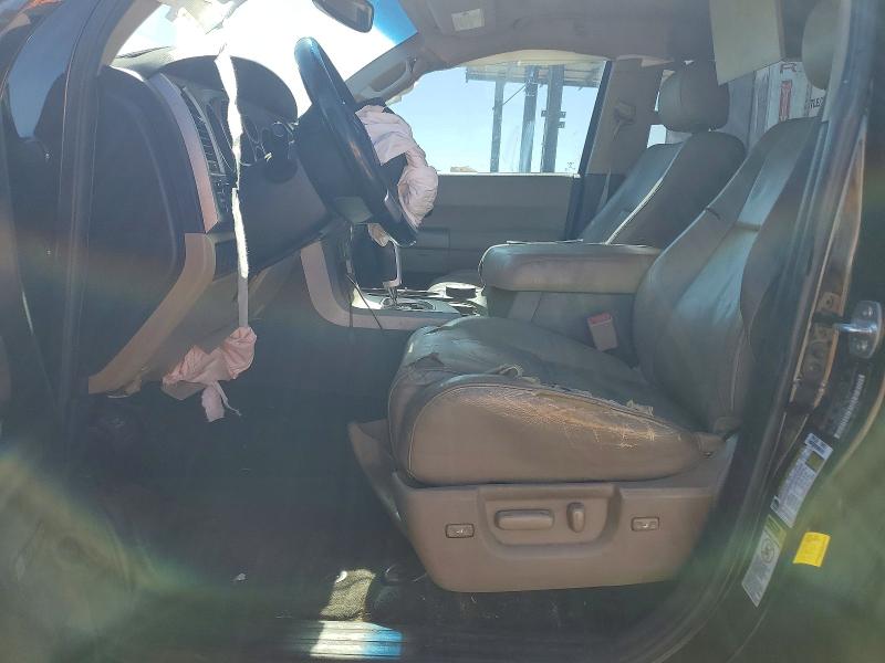 57735926 :رقم المزاد ، 5TDKY5G10FS057866 vin ، 2015 Toyota Sequoia مزاد بيع