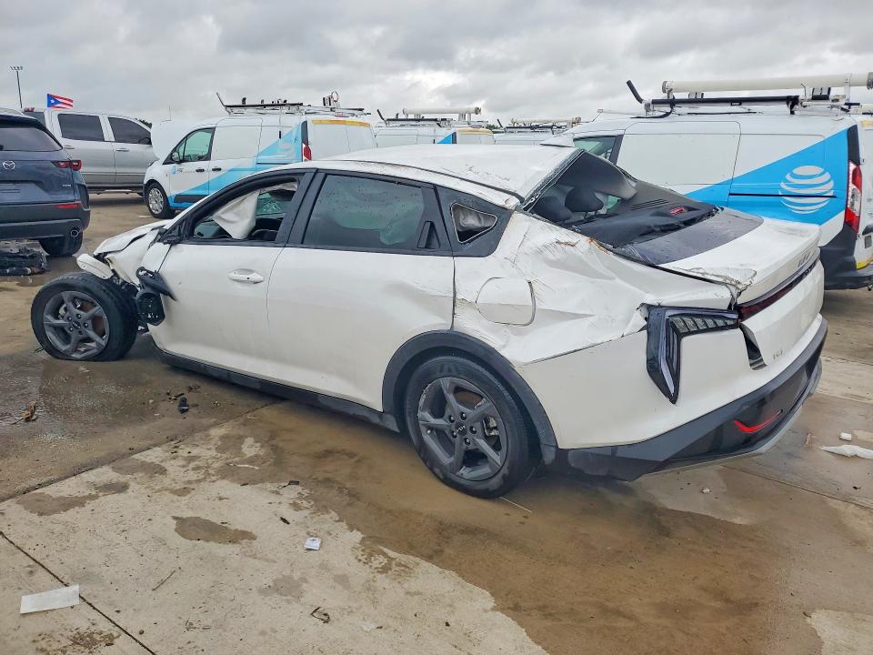 2025 Kia K4 მანქანა იყიდება აუქციონზე, vin: 3KPFT4DE0SE008382, აუქციონის ნომერი: 54862946